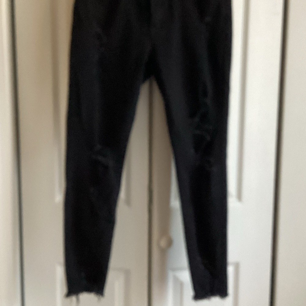 KanCan Distressed Black Skinny Jeans